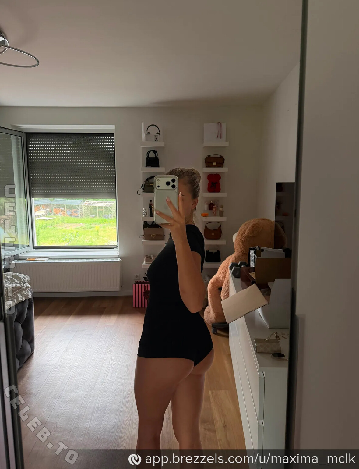maxima_mclk nude photo 7