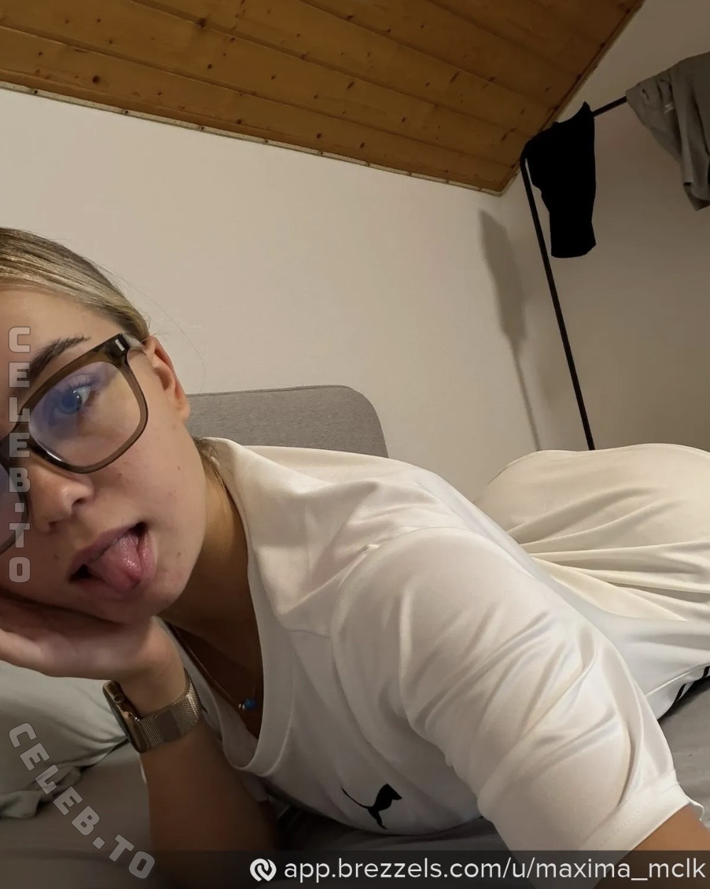 maxima_mclk nude photo 5