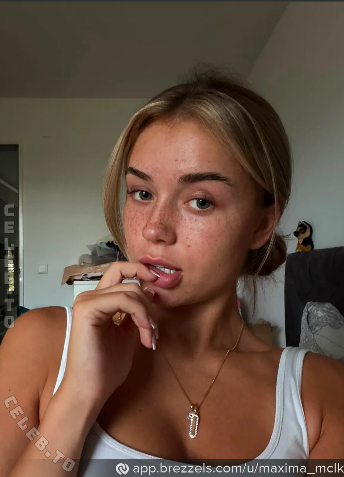 maxima_mclk nude photo 2