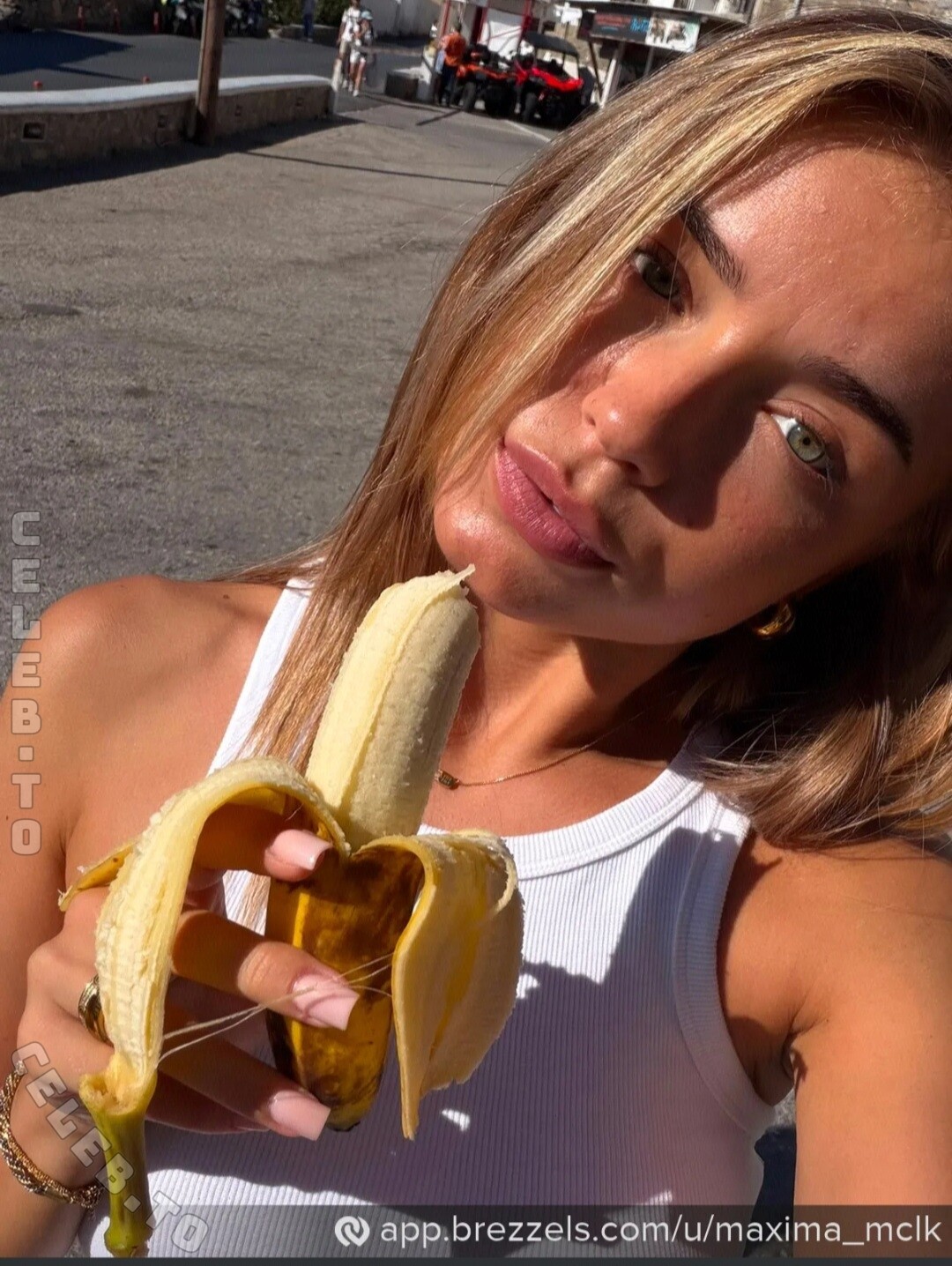 maxima_mclk nude photo 1