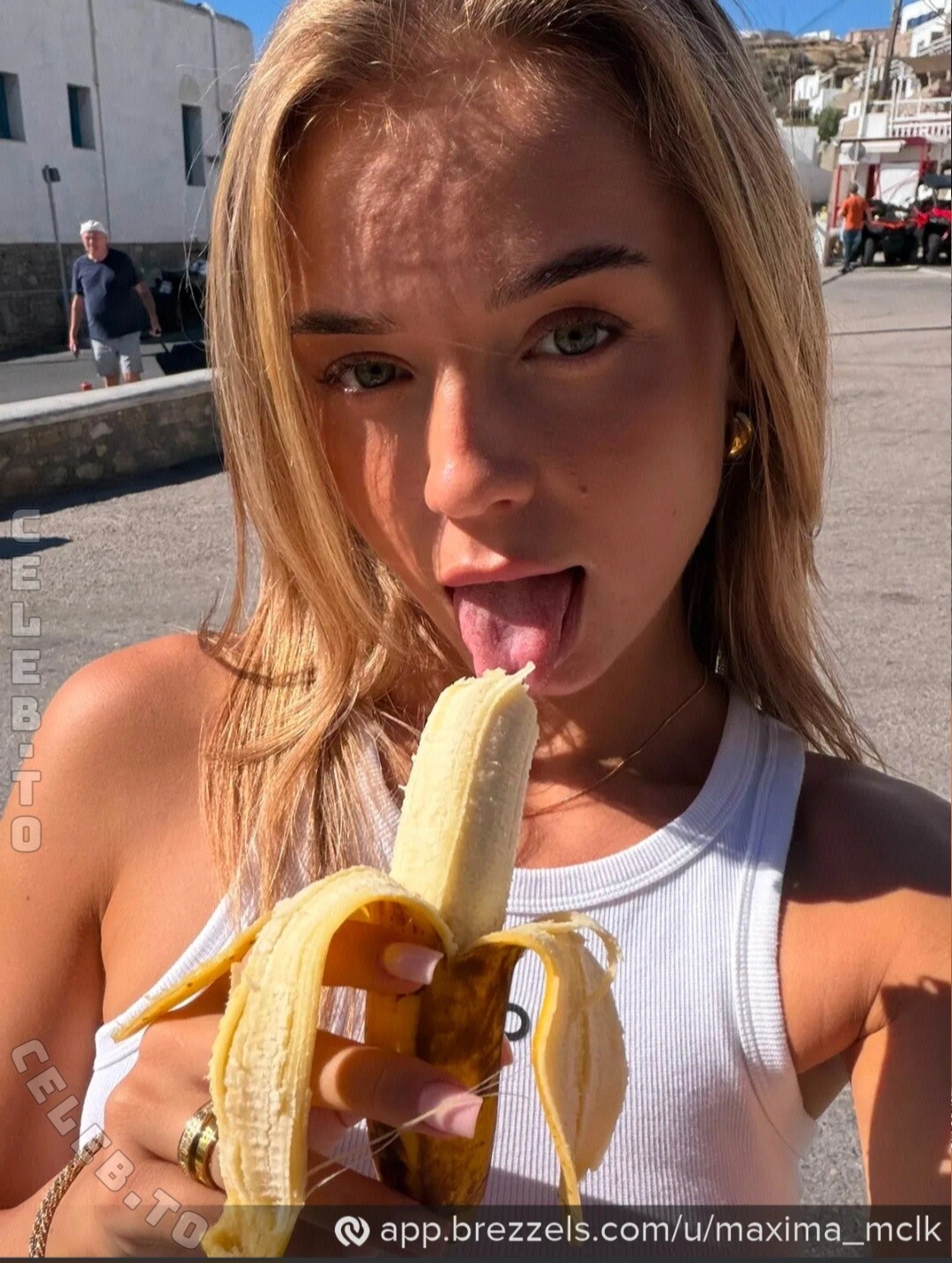 maxima_mclk nude photo 2