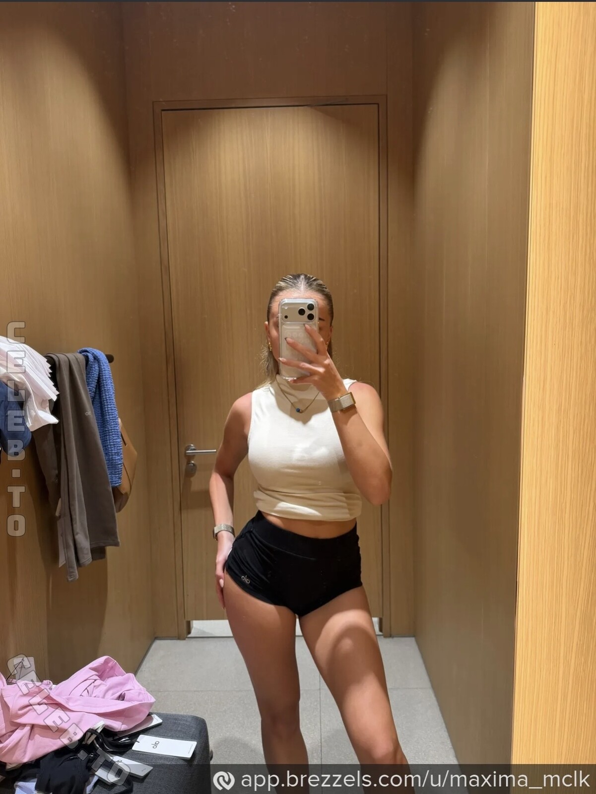 maxima_mclk nude photo 1