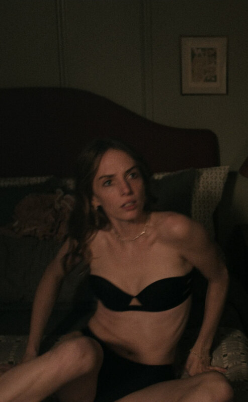 Maya Hawke nude photo 2