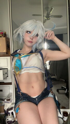 Maya nude photo 44