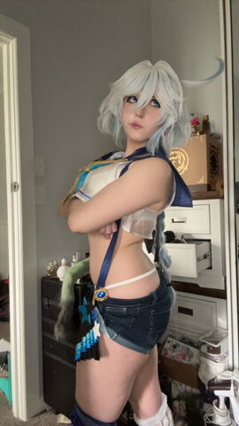 Maya nude photo 38