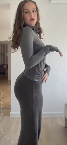 mayaa.zr nude photo 7