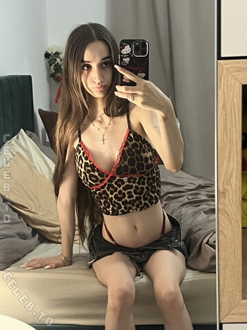 mayyabby nude photo 16