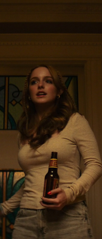 Mckenna Grace nude photo 9