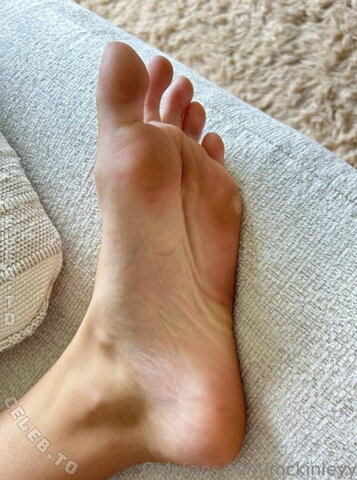 McKinley Bethel nude photo 1