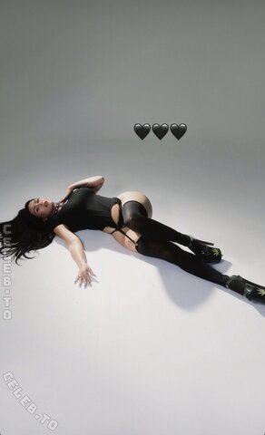 Megan Fox nude photo 22