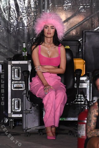 Megan Fox nude