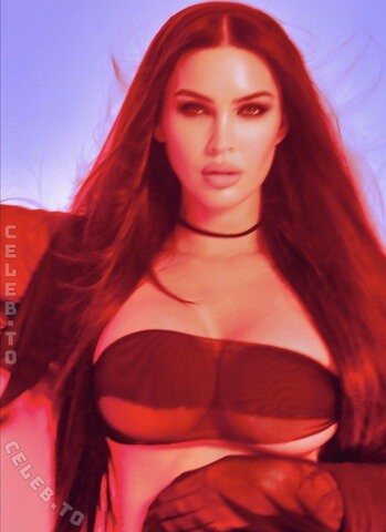 Megan Fox nude photo 3