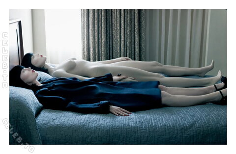 Megan Fox nude photo 8