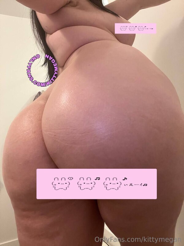 MeganRenee nude photo 1