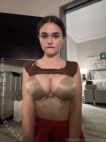 Megnut nude photo 35