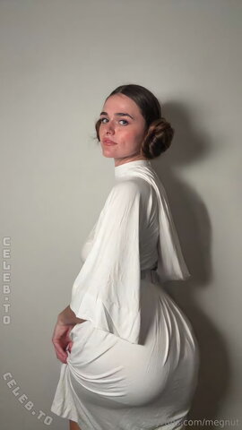 Megnut nude photo 12