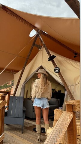 megojmac nude photo 1