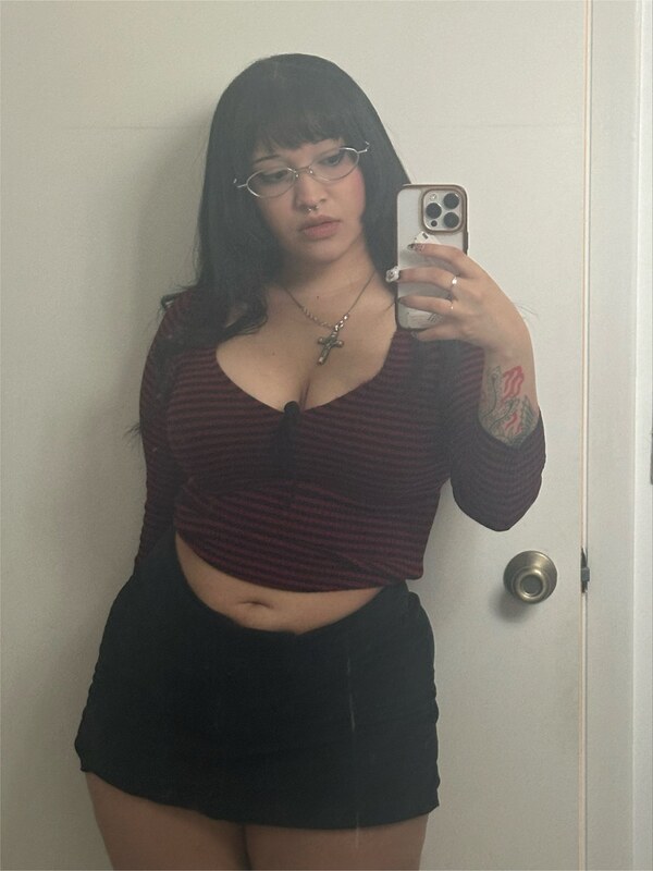 mei nude photo 8