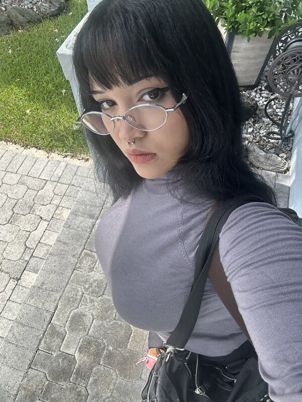 mei nude photo 3