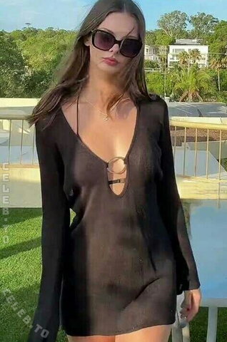 Meika Woollard nude photo 34