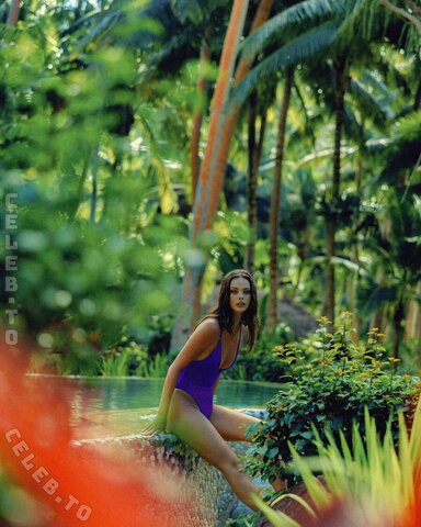 Meika Woollard nude photo 63