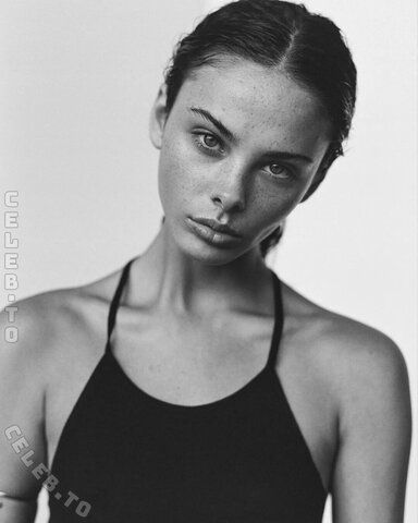 Meika Woollard nude photo 106