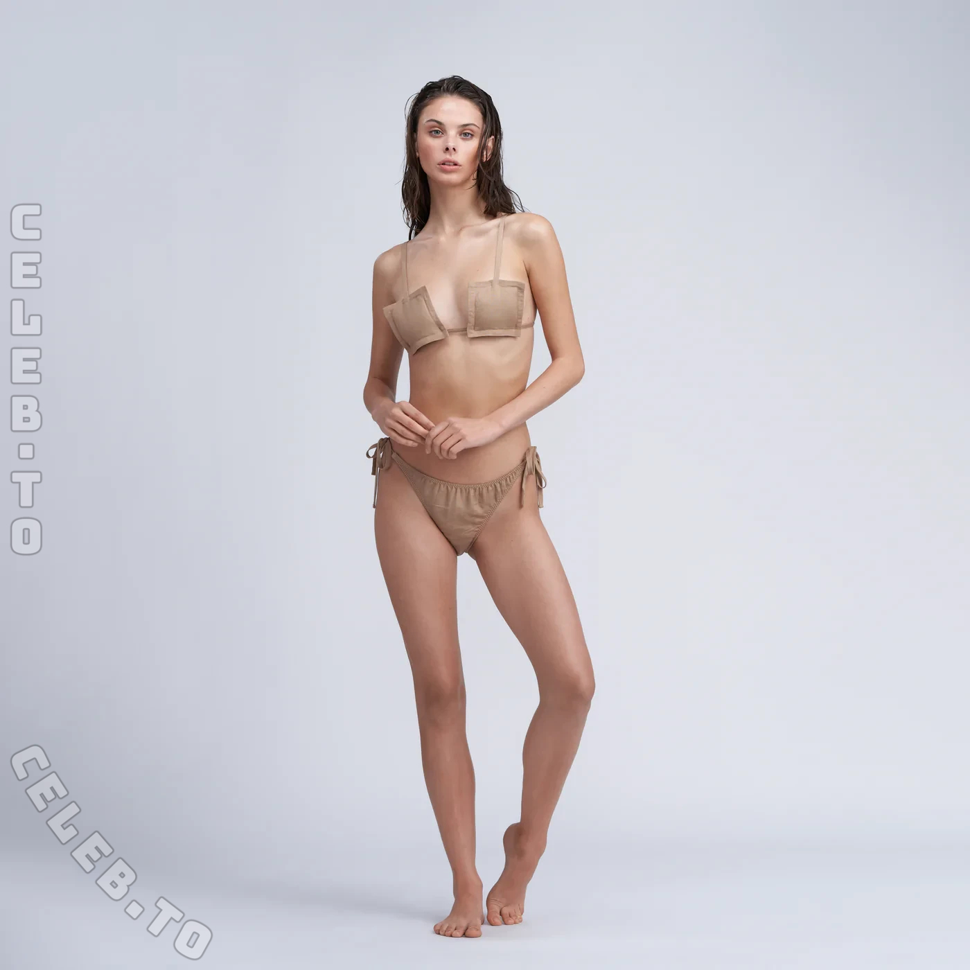 Meika Woollard nude photo 4
