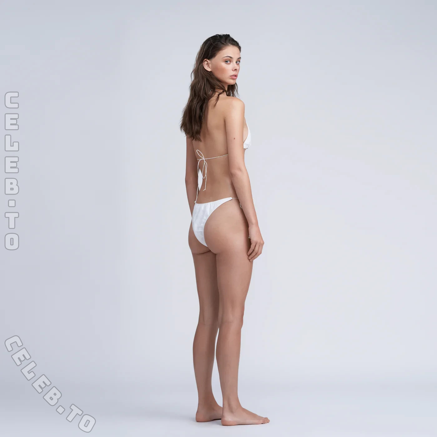 Meika Woollard nude photo 8