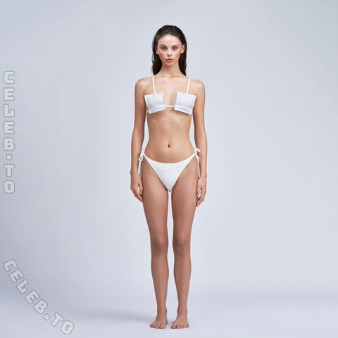 Meika Woollard nude photo 37
