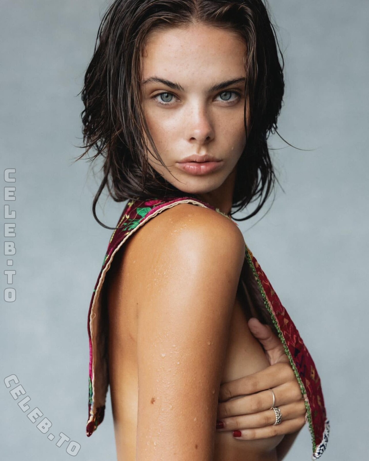 Meika Woollard nude photo 15