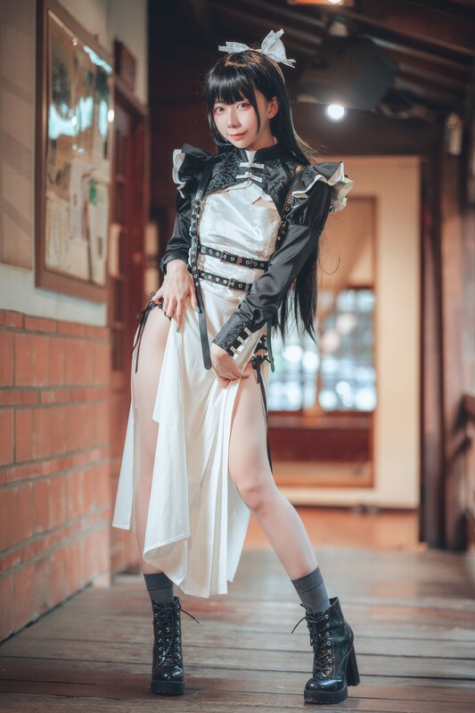 MeiMei nude photo 2