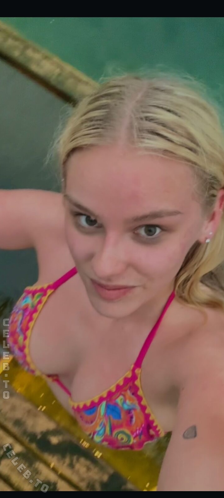 Meira Werner nude photo 1