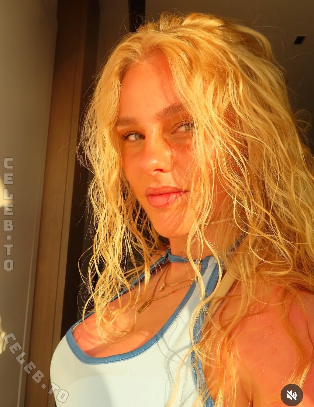 Meira Werner nude photo 2