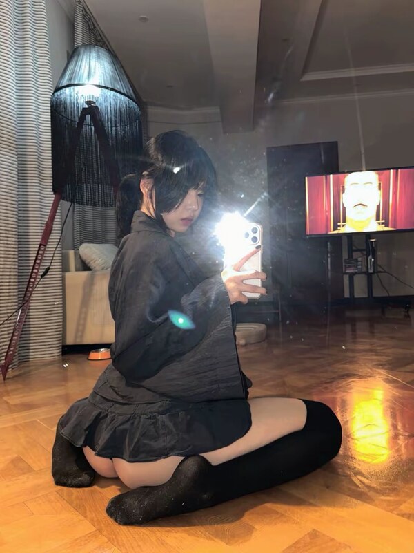 melana_love nude photo 14