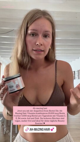 Melanie Kroll nude photo 10