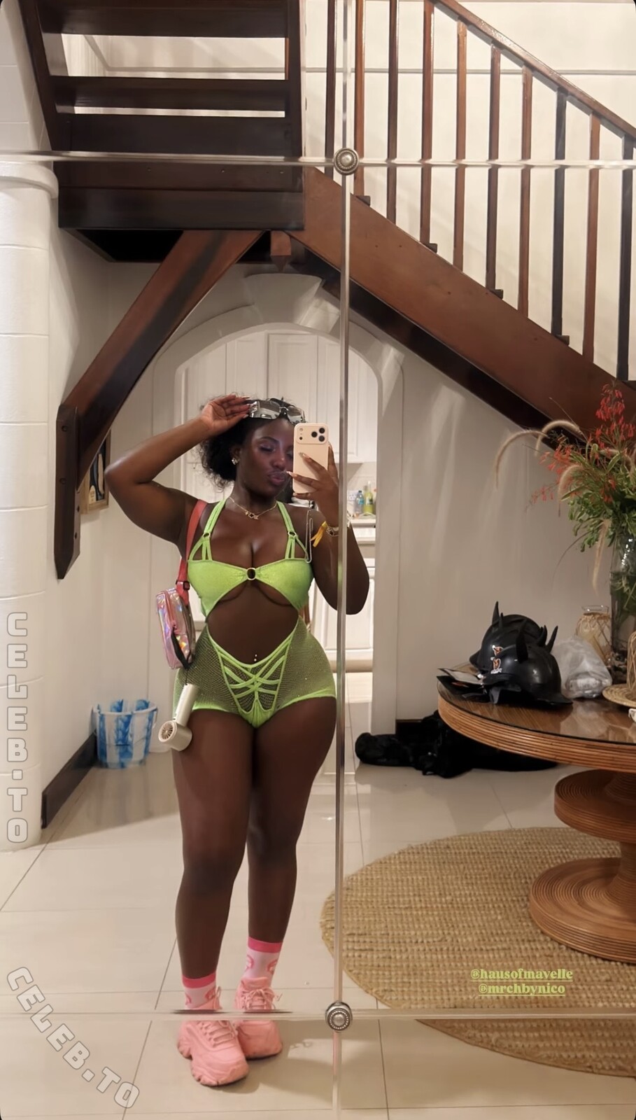 Melaxgoddess nude photo 1