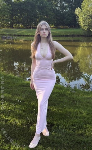 meleomanie nude photo 57
