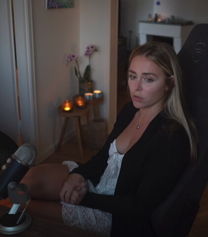 Melina Göransson nude photo 19