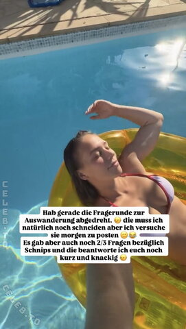 Melina Hoch nude photo 2