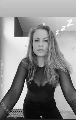 Melina Sophie nude photo 11