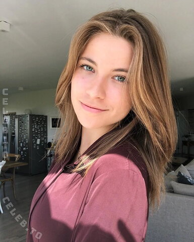 Melina Sophie nude photo 13