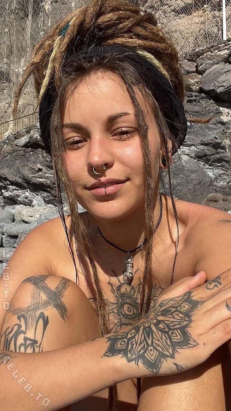 Melinda Mogli nude photo 21