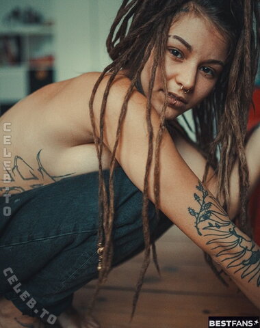 Melinda Mogli photo 5