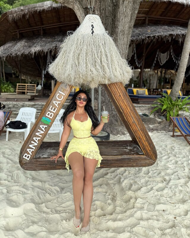 Melisa Reyhan Koçer nude photo 3