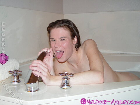 Melissa Ashley nude photo 33