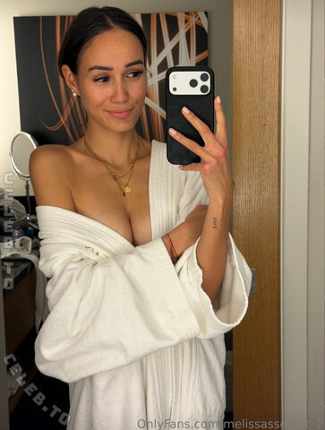 Melissa Maria Kraus nude photo 16