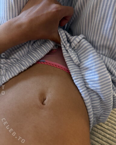 Melissa Maria Kraus nude photo 9