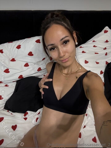 Melissa Maria Kraus – Pictures from an older chat with her