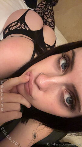 melli.cg nude photo 22
