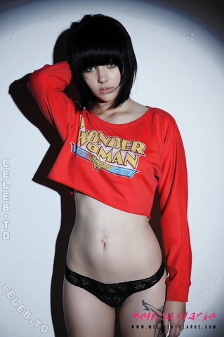 Mellisa Clarke nude photo 493
